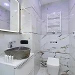 Unique For 6 People In With Access To Sauna By Renters *