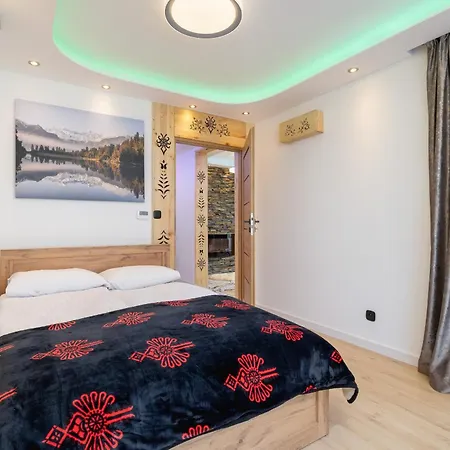 Apartmán Unique For 6 People In With Access To Sauna By Renters Zakopane
