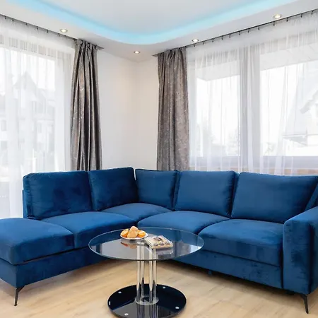 Unique For 6 People In With Access To Sauna By Renters * ザコパネ
